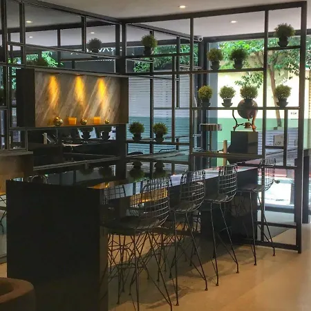 The Roomy Sisli Hotel Istanboel