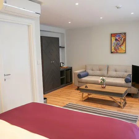 Hotel The Roomy Sisli